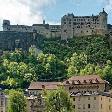 Apartment Garden Town